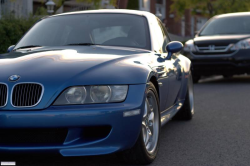 2000 BMW M Coupe in Estoril Blue Metallic over Estoril Blue & Black Nappa - Front 3/4 Detail