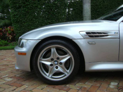 2000 BMW M Coupe in Titanium Silver Metallic over Estoril Blue & Black Nappa - Side Detail
