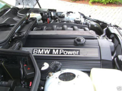 2000 BMW M Coupe in Titanium Silver Metallic over Estoril Blue & Black Nappa - Engine