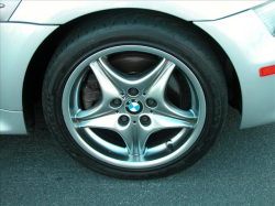 2000 BMW M Coupe in Titanium Silver Metallic over Imola Red & Black Nappa - Front Passenger Wheel