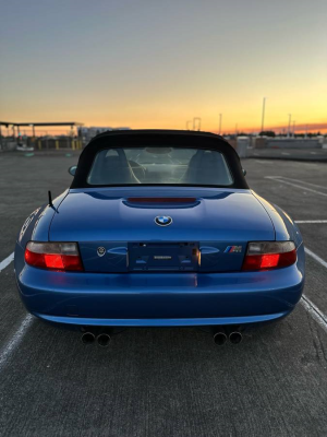 2000 BMW M Roadster in Estoril Blue Metallic over Black Nappa