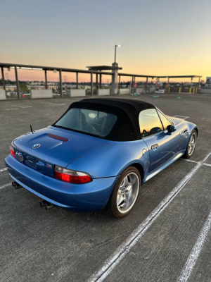 2000 BMW M Roadster in Estoril Blue Metallic over Black Nappa