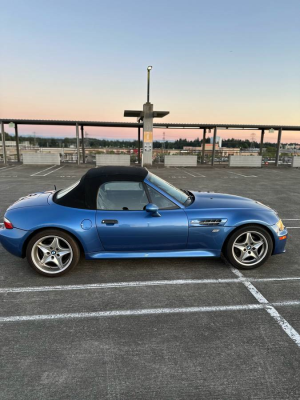 2000 BMW M Roadster in Estoril Blue Metallic over Black Nappa