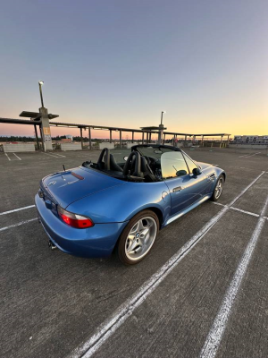 2000 BMW M Roadster in Estoril Blue Metallic over Black Nappa