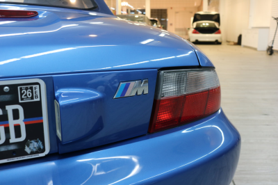 2000 BMW M Roadster in Estoril Blue Metallic over Estoril Blue & Black Nappa