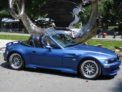 2000 BMW M Roadster in Estoril Blue Metallic over Estoril Blue & Black Nappa