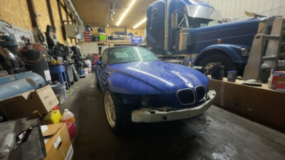 2000 BMW M Roadster in Estoril Blue Metallic over Estoril Blue & Black Nappa
