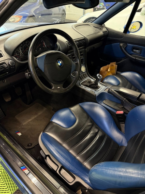 2000 BMW M Roadster in Estoril Blue Metallic over Estoril Blue & Black Nappa