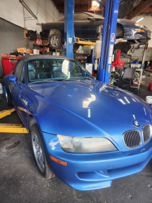 2000 BMW M Roadster in Estoril Blue Metallic over Estoril Blue & Black Nappa