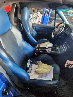 2000 BMW M Roadster in Estoril Blue Metallic over Estoril Blue & Black Nappa