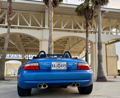 2000 BMW M Roadster in Estoril Blue Metallic over Estoril Blue & Black Nappa