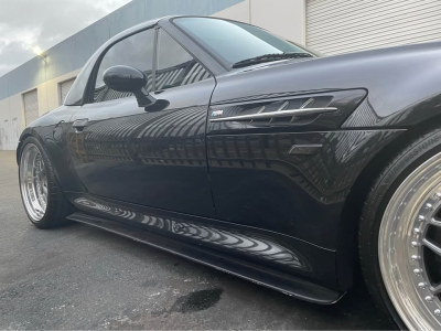 2001 BMW M Roadster in Black Sapphire Metallic over Black Nappa