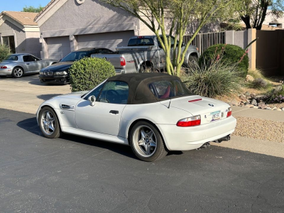 2002 BMW M Roadster in Alpine White 3 over Imola Red & Black Nappa