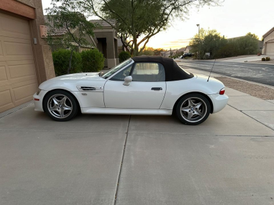 2002 BMW M Roadster in Alpine White 3 over Imola Red & Black Nappa