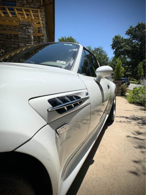 2002 BMW M Roadster in Alpine White 3 over Dark Beige Oregon
