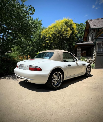 2002 BMW M Roadster in Alpine White 3 over Dark Beige Oregon