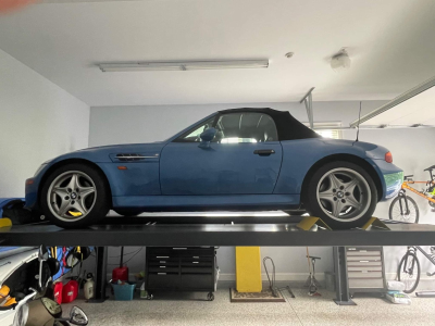 1998 BMW M Roadster in Estoril Blue Metallic over Estoril Blue & Black Nappa