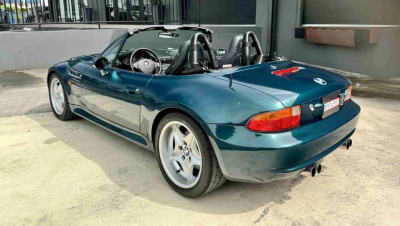 1998 BMW M Roadster in Boston Green Metallic over Black Nappa