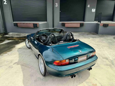 1998 BMW M Roadster in Boston Green Metallic over Black Nappa