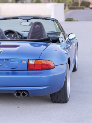 1998 BMW M Roadster in Estoril Blue Metallic over Estoril Blue & Black Nappa