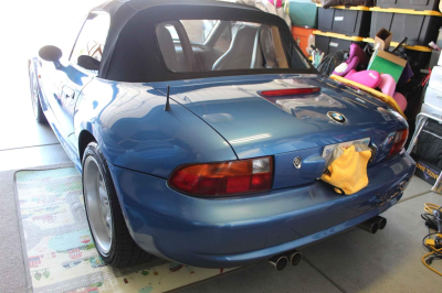 1998 BMW M Roadster in Estoril Blue Metallic over Black Nappa