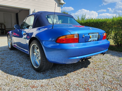 1998 BMW M Roadster in Estoril Blue Metallic over Estoril Blue & Black Nappa