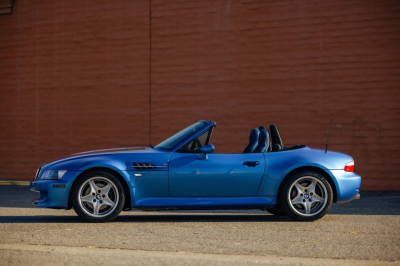 1999 BMW M Roadster in Estoril Blue Metallic over Estoril Blue & Black Nappa