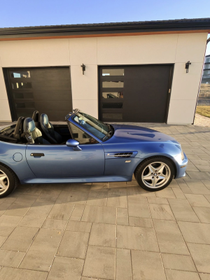 1999 BMW M Roadster in Estoril Blue Metallic over Estoril Blue & Black Nappa