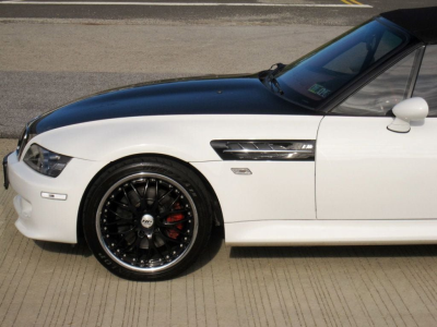 1999 BMW M Roadster in Alpine White 3 over Imola Red & Black Nappa