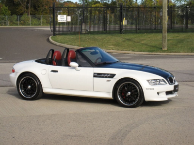 1999 BMW M Roadster in Alpine White 3 over Imola Red & Black Nappa