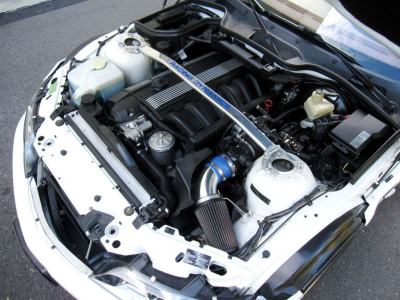 1999 BMW M Roadster in Alpine White 3 over Imola Red & Black Nappa