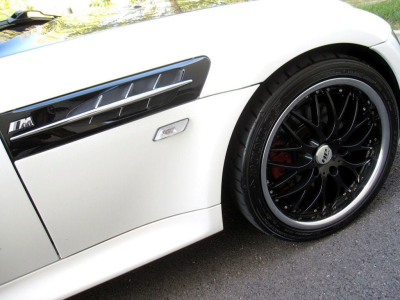 1999 BMW M Roadster in Alpine White 3 over Imola Red & Black Nappa