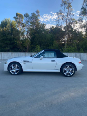 1999 BMW M Roadster in Alpine White 3 over Black Nappa