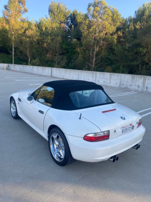 1999 BMW M Roadster in Alpine White 3 over Black Nappa