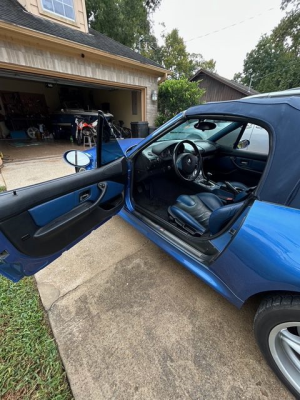 2000 BMW M Roadster in Estoril Blue Metallic over Estoril Blue & Black Nappa