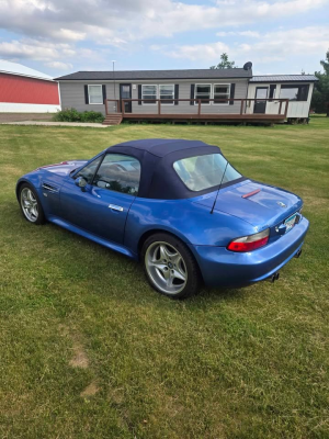 2000 BMW M Roadster in Estoril Blue Metallic over Estoril Blue & Black Nappa