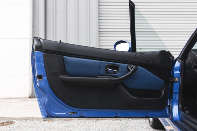 2000 BMW M Roadster in Estoril Blue Metallic over Estoril Blue & Black Nappa