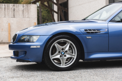 2000 BMW M Roadster in Estoril Blue Metallic over Estoril Blue & Black Nappa