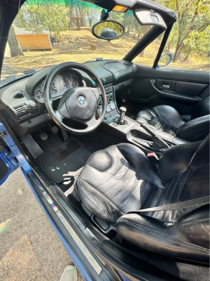 2000 BMW M Roadster in Estoril Blue Metallic over Black Nappa