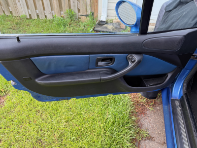 2000 BMW M Roadster in Estoril Blue Metallic over Estoril Blue & Black Nappa