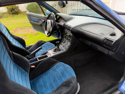 2000 BMW M Roadster in Estoril Blue Metallic over Estoril Blue & Black Nappa