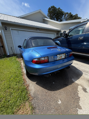 2000 BMW M Roadster in Estoril Blue Metallic over Estoril Blue & Black Nappa
