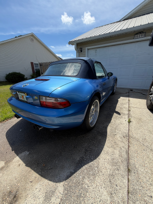 2000 BMW M Roadster in Estoril Blue Metallic over Estoril Blue & Black Nappa