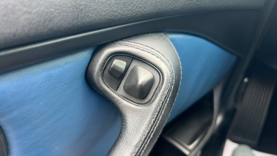 2000 BMW M Roadster in Estoril Blue Metallic over Estoril Blue & Black Nappa
