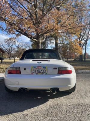 2000 BMW M Roadster in Alpine White 3 over Black Nappa