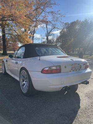 2000 BMW M Roadster in Alpine White 3 over Black Nappa