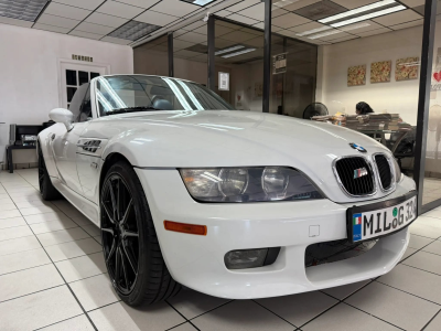 2000 BMW M Roadster in Alpine White 3 over Estoril Blue & Black Nappa