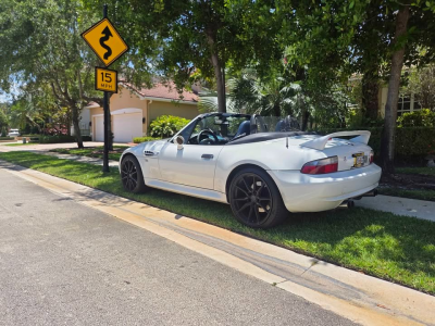 2000 BMW M Roadster in Alpine White 3 over Estoril Blue & Black Nappa