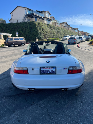 2000 BMW M Roadster in Alpine White 3 over Black Nappa