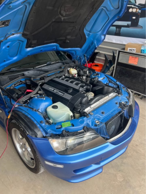 2000 BMW M Roadster in Estoril Blue Metallic over Black Nappa